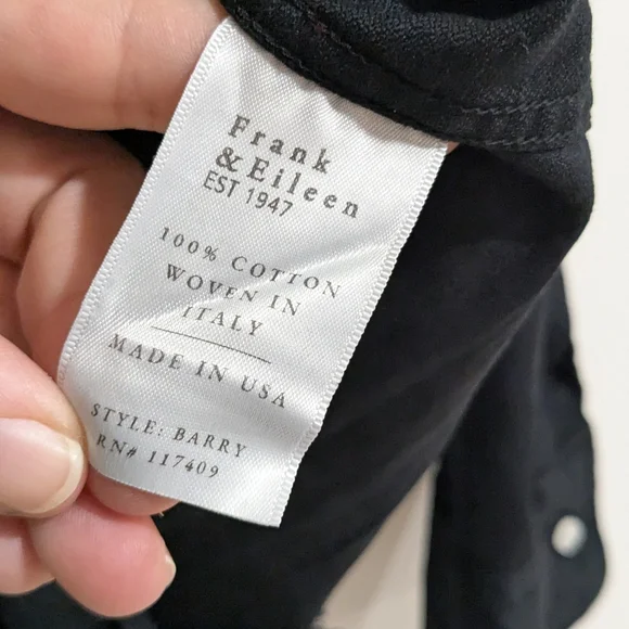 Frank & Eileen Barry Distressed Tailored Button-Up Shirt In Famous Denim - Picture 6 of 8